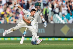 MELBOURNE, AUSTRALIA - DECEMBER 26: Trent Boult bowls during day one of the Second Test match in the series between Australia and New Zealand at The Melbourne Cricket Ground on December 26, 2019 in Melbourne, Australia. (Photo by Speed Media/Icon Sportswire)