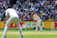 MELBOURNE, AUSTRALIA - DECEMBER 27: Neil Wagner of New Zealand bowls during day two of the Second Test match in the series between Australia and New Zealand at The Melbourne Cricket Ground on December 27, 2019 in Melbourne, Australia. (Photo by Speed Media/Icon Sportswire)
