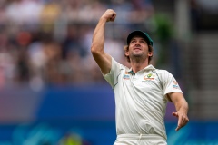 MELBOURNE, AUSTRALIA - DECEMBER 28: Joe Burns of Australia takes a catch during day three of the Second Test match in the series between Australia and New Zealand at The Melbourne Cricket Ground on December 28, 2019 in Melbourne, Australia. (Photo by Speed Media/Icon Sportswire)