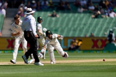 MELBOURNE, AUSTRALIA - DECEMBER 29: Matthew Wade of Australia is safe during day four of the Second Test match in the series between Australia and New Zealand at The Melbourne Cricket Ground on December 29, 2019 in Melbourne, Australia. (Photo by Speed Media/Icon Sportswire)