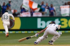 MELBOURNE, AUSTRALIA - DECEMBER 27: Shubman Gill of India safe during day two of the Second Vodafone Test cricket match between Australia and India at the Melbourne Cricket Ground on December 27, 2020 in Melbourne, Australia. (Photo by Dave Hewison/Speed Media/Icon Sportswire)